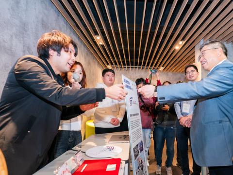 新竹青創基地新春茶會 分享新創成果