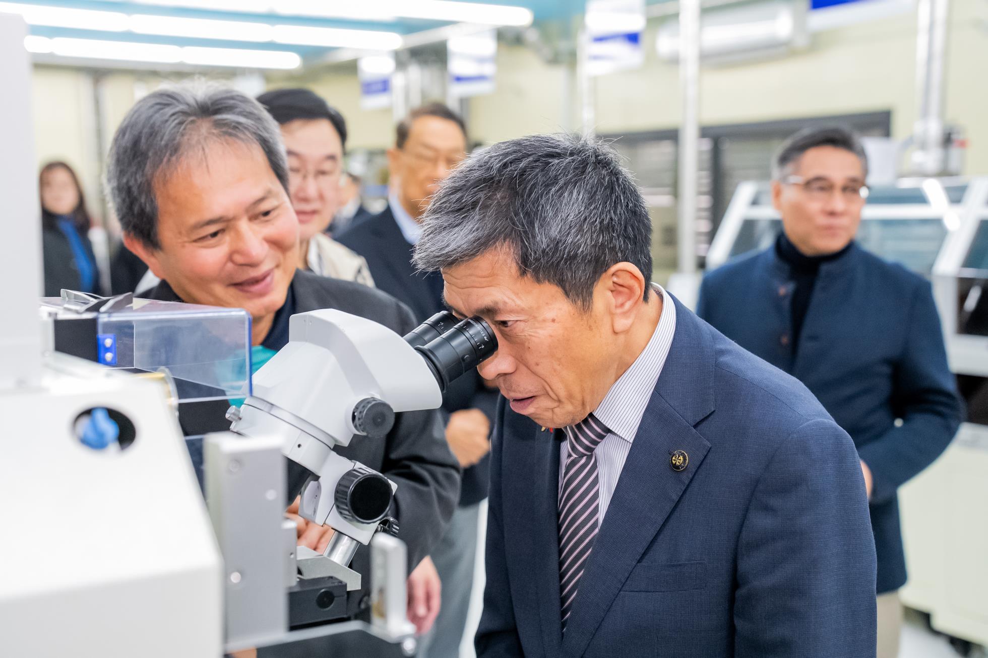 04參觀半導體技術中心_DSC2499-157