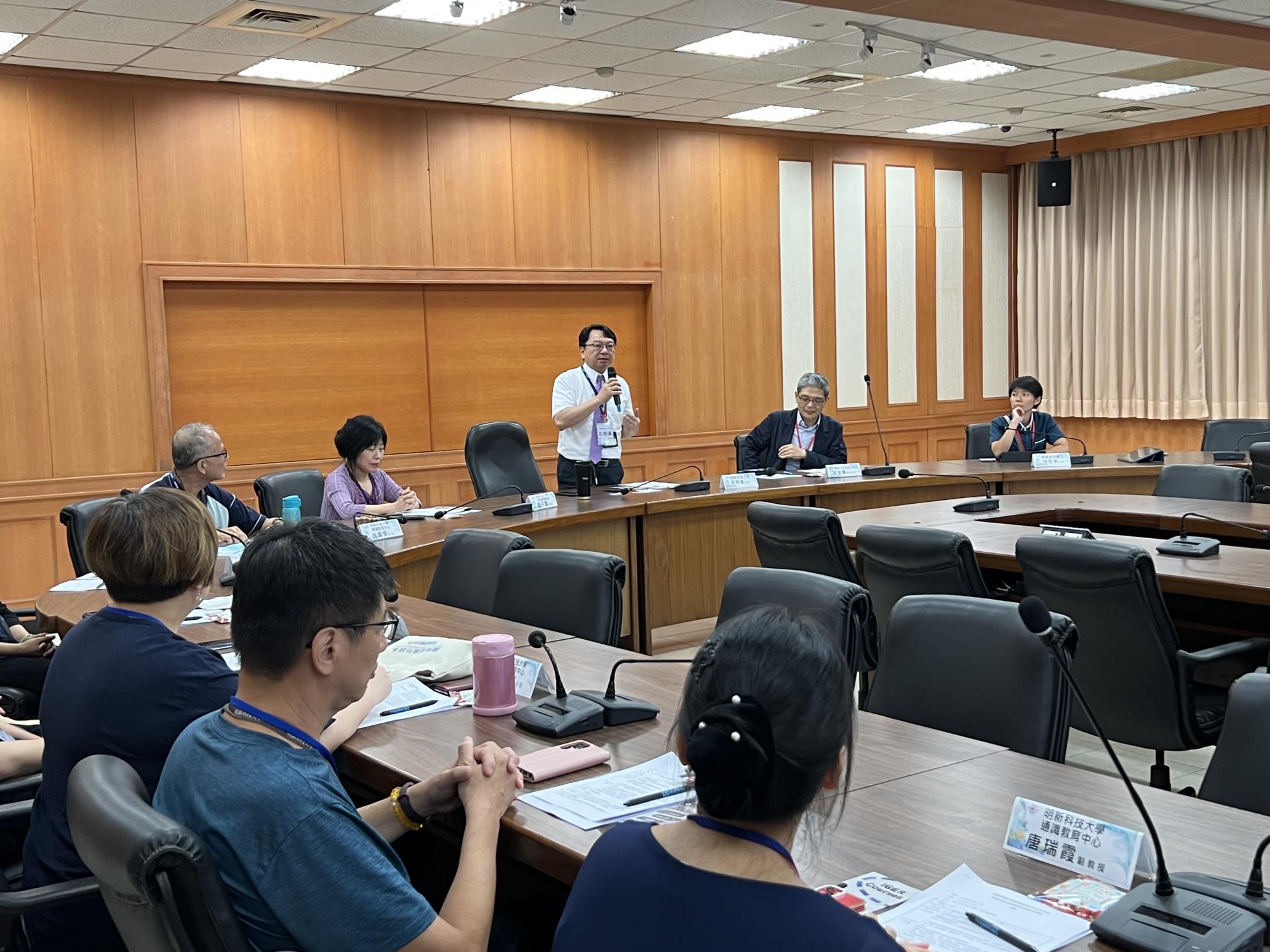 7E1B4D45-2538-4BF0-AD7C-A8A6CBFF8977