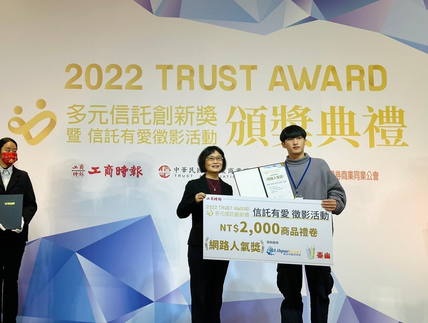 LINE_ALBUM_2022.12.16_221218_10
