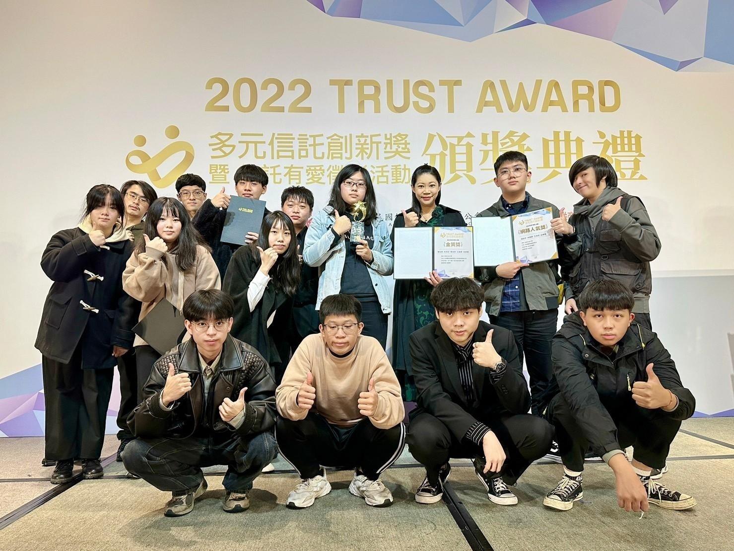 LINE_ALBUM_2022.12.16_221218_11